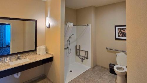 Beeville Hotel | Comfort Inn & Suites Beeville