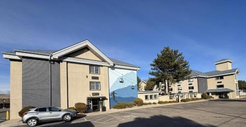 Denver West Hotel | Comfort Inn & Suites Golden - Denver West
