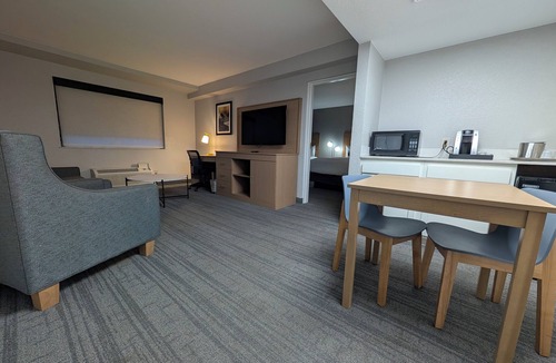 Denver West Hotel | Comfort Inn & Suites Golden – Denver West