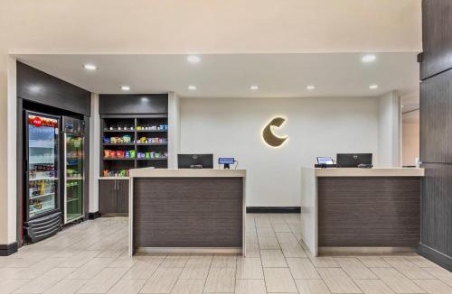 Las Colinas Hotel | Comfort Inn & Suites Irving Las Colinas DFW