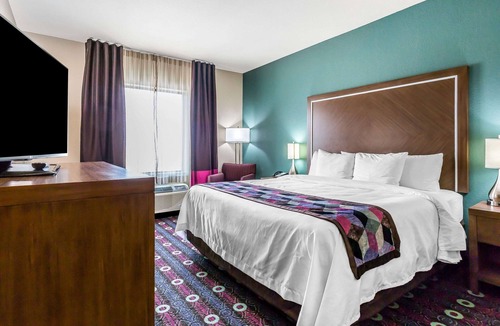 Newcastle Hotel | Comfort Inn & Suites Newcastle - Oklahoma City