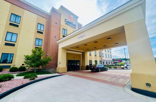 Shawnee Hotel | Comfort Inn & Suites Shawnee - Kansas City