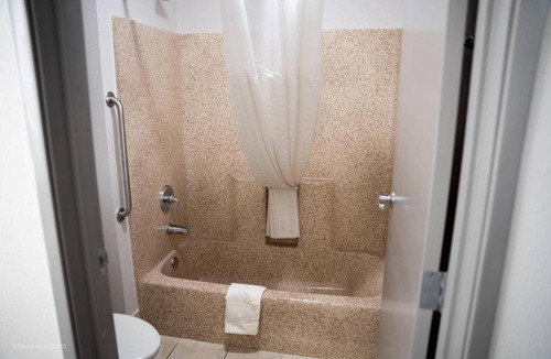 Tukwila Hotel | Comfort Suites Airport Tukwila Seattle