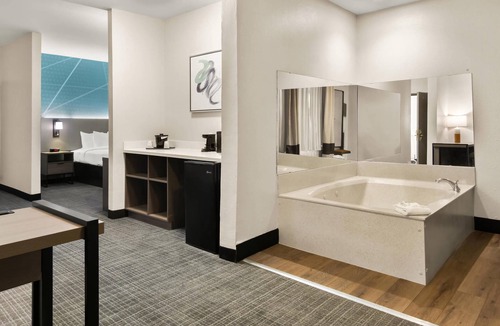 Fossil Creek Hotel | Comfort Suites Fort Worth North Fossil Creek