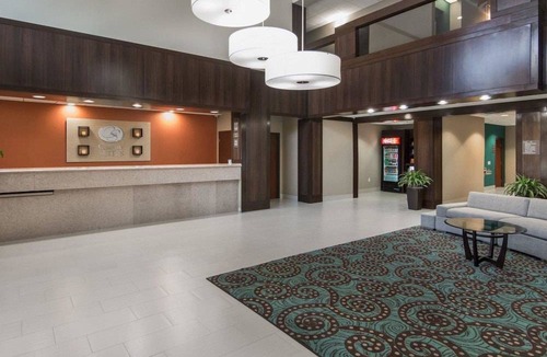 Barker Hotel | Comfort Suites Houston West at Clay Road