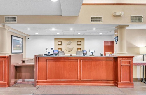 Lakewood Hotel | Comfort Suites Lakewood - Denver