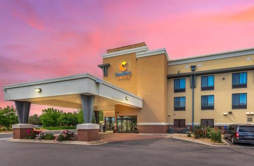 Firestone Hotel | Comfort Suites Longmont