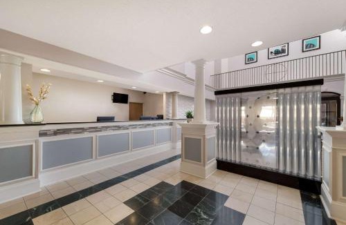 Plano Hotel | Comfort Suites Plano East - Richardson
