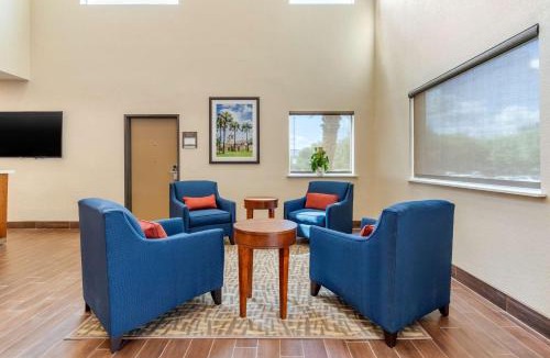 North San Antonio - SAT Hotel | Comfort Suites San Antonio Airport North