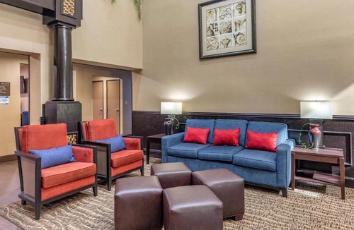 The Colony Hotel | Comfort Suites The Colony - Plano West