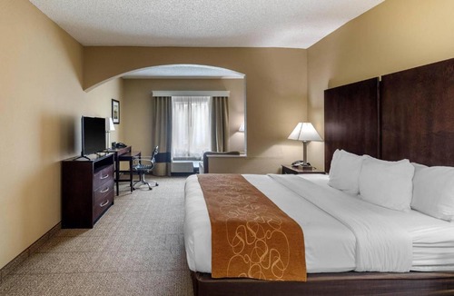 The Colony Hotel | Comfort Suites The Colony - Plano West