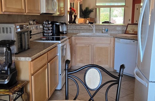 Las Campanas House | Comfortable 2-bedroom house with WiFi, Las Campanas area ,GV