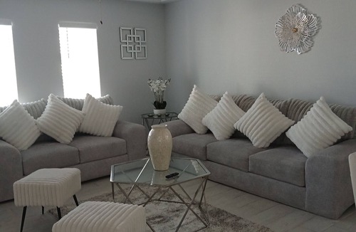 Chamberino House | COMFORTABLE AND PLEASANT HOUSE