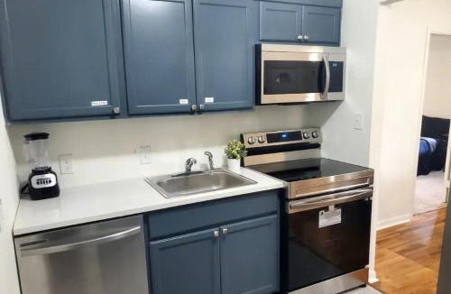 Nevada Street House | Comfortable Home Near Downtown & AT&T Center