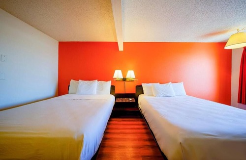 Hermiston Hotel | Comfortable Retreat Near Hermiston Dining & Shops —Ideal for Business or Leisure