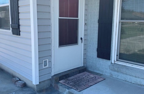 LaPlace Apartment | Comfortable Safe Stay guest house