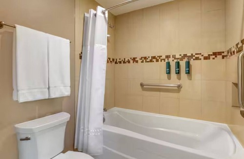 Palo Verde Hotel | Comfortable Tucson Suites w/Kitchen + Pool & Game Room | Near UArizona
