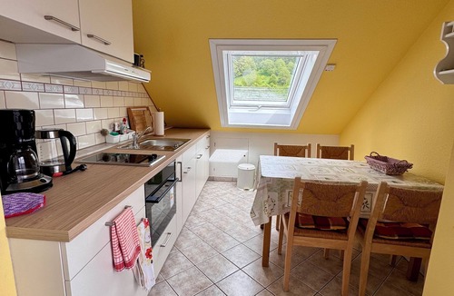 Gethles Condo | Comfortable vacation apartment with a view of the Thüringen forest