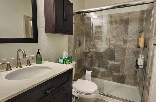 Little Elm House | Comfortably Furnished 3 bed 2 bath Home in Little Elm