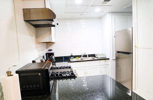Midland Apartment | Comfy Apartment in a vibrant oil city Midland. Family and pet-friendly