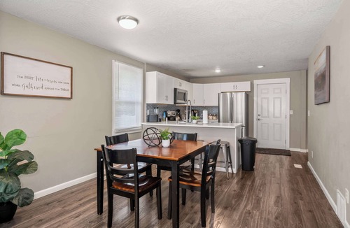 South Perry District House | Comfy & Modern Home Near Downtown Spokane