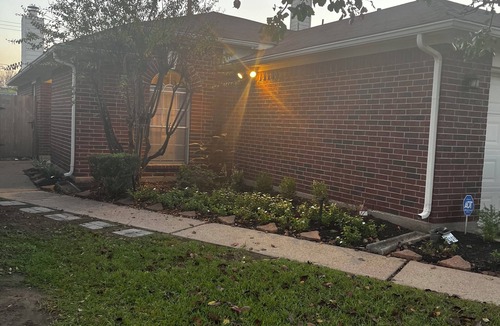 Channelview House | Comfy, quiet, and private stay!