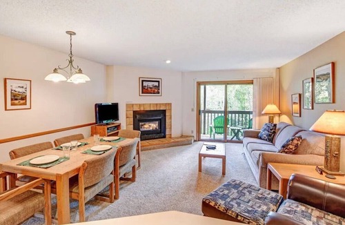 Fraser Condo | Convenient Location with Bus to Slope