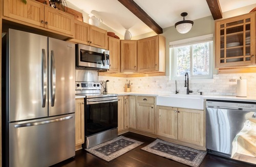 Bailey Cabin | Cool summer cabin near Bailey & Red Rocks - fire pit, deck views + dogs allowed