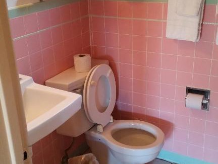 Biggs Field Hotel | Coral Motel