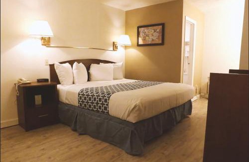McCook Hotel | Coratel Inn & Suites by Jasper McCook