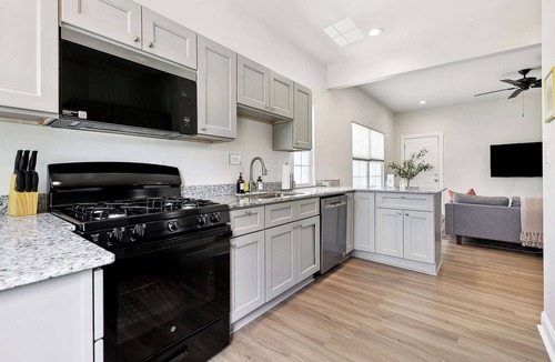 Main Street Historic District Apartment | Cottage Vibes in the City - 1BD, 2nd Floor