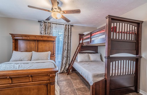 Magnolia Other | Country Getaway Magnolia Forest Home in 10 Acre Lot