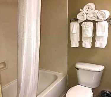 Fort Worth Hotel | Country Inn & Suites by Radisson, Fort Worth, TX