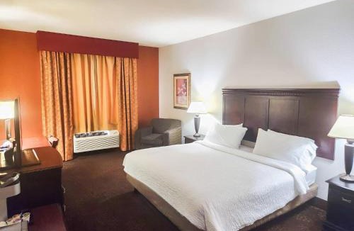 Terrell Hotel | Country Inn & Suites by Radisson, Terrell