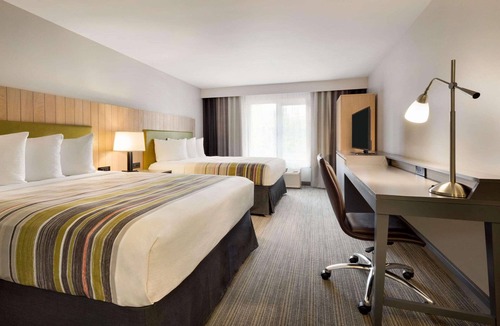 SeaTac Hotel | Country Inn & Suites by Radisson, Seattle-Tacoma International Airport, WA