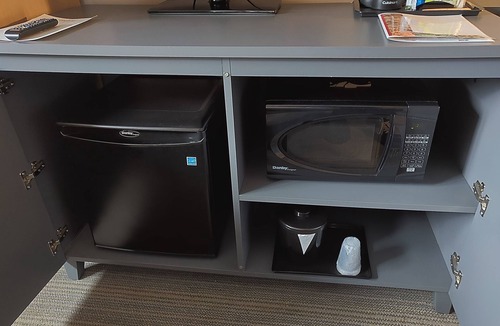 SeaTac Hotel | Country Inn & Suites by Radisson, Seattle-Tacoma International Airport, WA