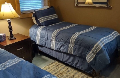 Fremont County House | +Country/western home, 35 minutes from Omaha, NE
