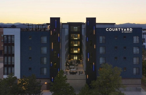 Sun Valley Hotel | Courtyard by Marriott Denver Downtown West