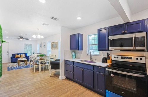 Dallas House | Cowboy Blue Star 4BR | 2 Mi To Fair Park & DT