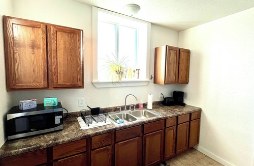 Melcher-Dallas Apartment | Cozy 1-bedroom apartment in welcoming Melcher-Dallas with AC, WiFi