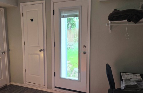 Denton Bed & Breakfast | Cozy 1-bedroom in a beautiful house, Only Few Blocks From TWU