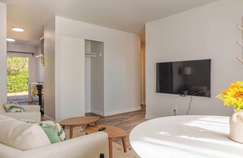 Renton Apartment | Cozy 1bedroom 1bath renton apt
