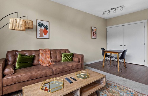 Newcastle Apartment | Cozy 1BR Apartment in Newcastle w/ Parking