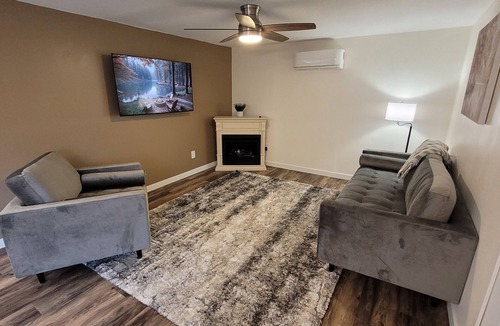 Emmett Apartment | Cozy 2-bedroom with WiFi, covered parking, in peaceful Emmett