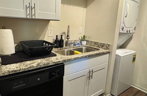 Medical Center District Condo | Cozy 2B condo with WiFi, AC in Medical Center, San Antonio