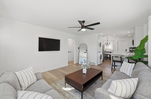 Delmar Parkway House | Cozy 2BR Retreat with Backyard Lounge