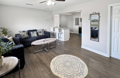 Mesquite House | Cozy 3-Bed/2Bath House, 15 minutes from Downtown Dallas
