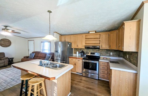Keith County House | Cozy 3 Bedroom, Near i80, Explore Ogallala + Lake McConaughy, 201 LnL