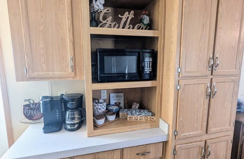 Keith County House | Cozy 3 Bedroom, Near i80, Explore Ogallala + Lake McConaughy, 201 LnL