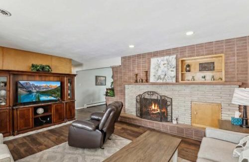 Cheyenne House | Cozy 3BR Home with BBQ Patio & Gym Near Downtown